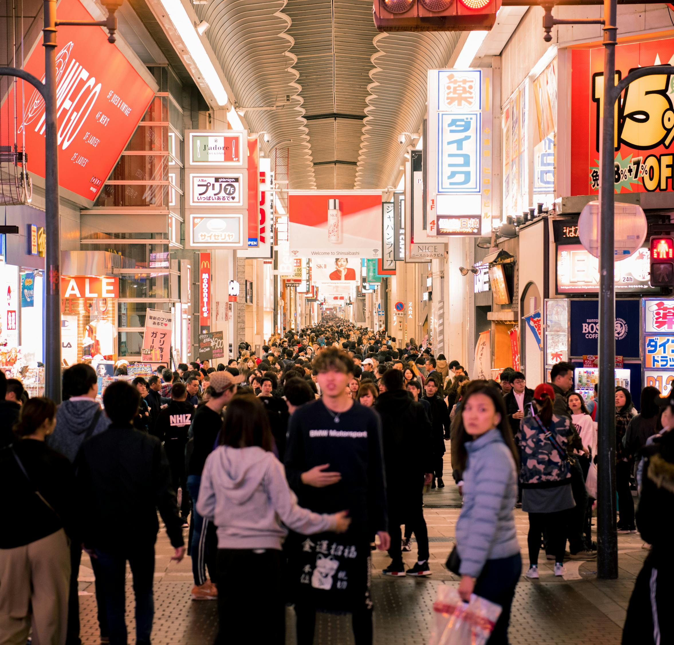 景洪隔离酒店景洪市保障“候鸟”旅居人群食品安全